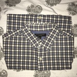 Banana Republic men’s long sleeve button up shirt